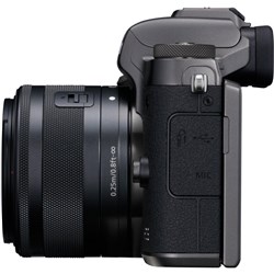 Canon EOS M5 Mirrorless Camera with EF-M 15-45mm Lens