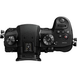 Panasonic Lumix GH5 Mirrorless Camera [4K Video] (Body Only)
